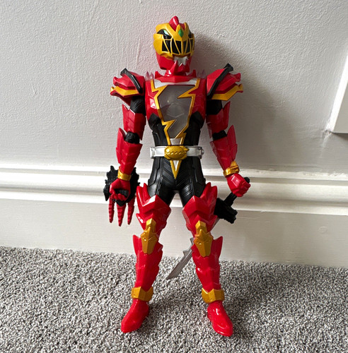 Hasbro power rangers red - hasbro,