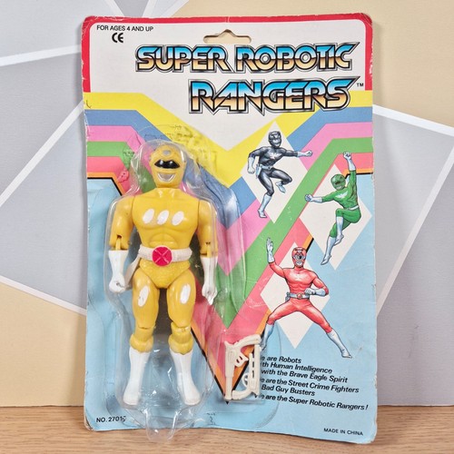 Yellow power ranger super - yellow,
